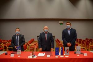 Neimenovana priloga 00292